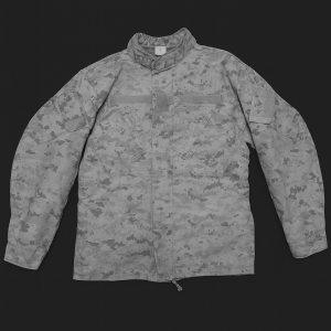 Parka pixelada zona norte (usada)